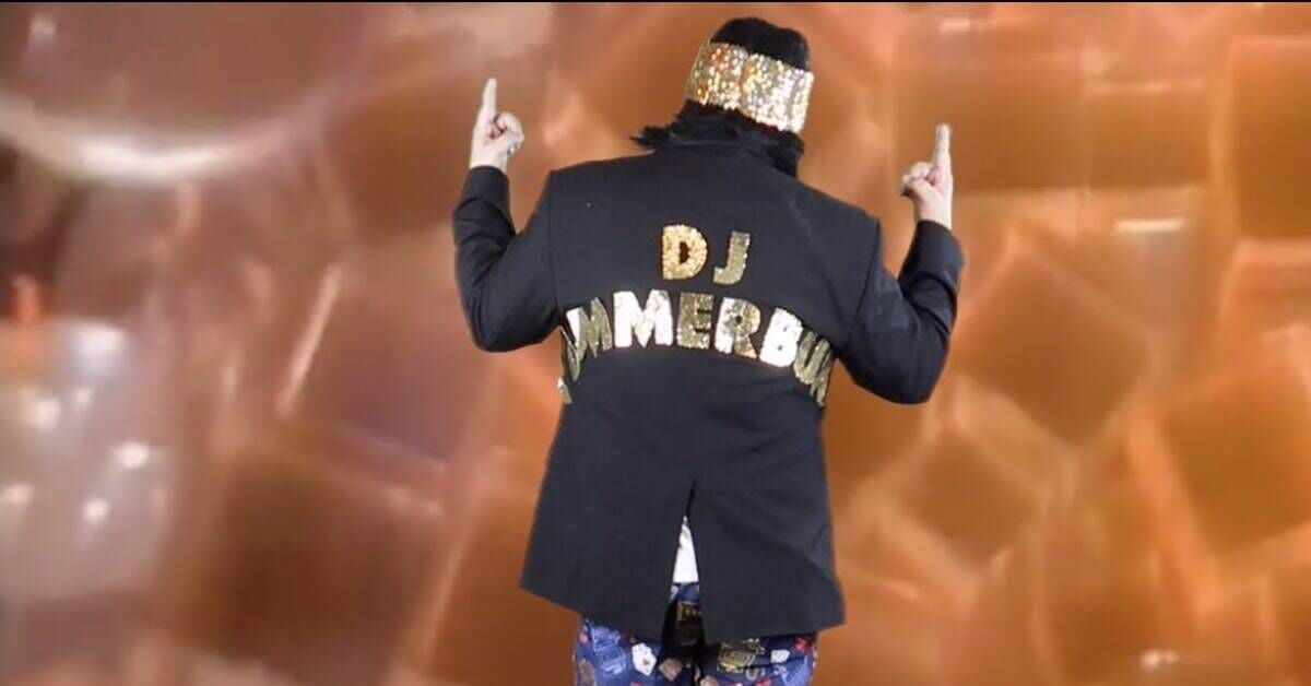 DJ Cummerbund - Don't Stop 'Til You Mash Enough [MashUp] - Серия Музыкальные Мэшапы, Музыка, Mashup, Майкл Джексон, Джордж Майкл, Foo Fighters, Nicki Minaj, Spice Girls, Muse, Post malone, Dj Cummerbund, Видео, Видео вк, YouTube