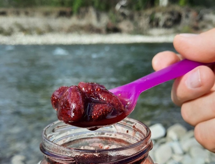 с домашним вареньем чай особенно хорош