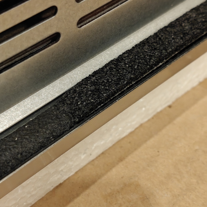 Вот так замялся и не выправился