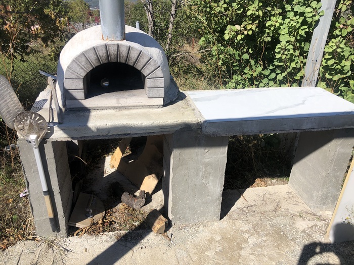 Пристроил рабочую поверхность.