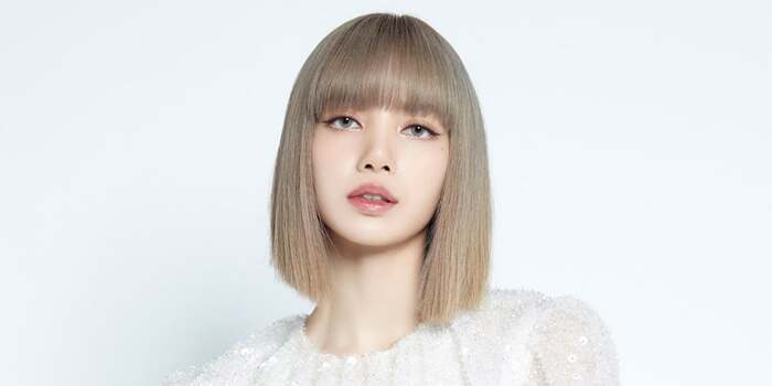   BLACKPINK      