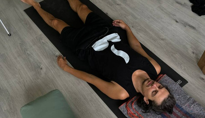 Это я уснул после занятия утренней йогой