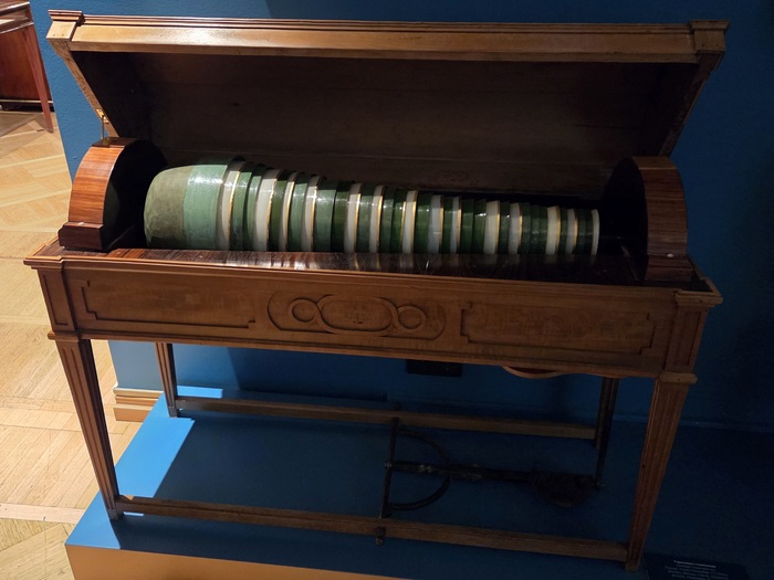 �������� ����� ���� � �� �������� � �� ��������, ������� ����� �� ������� (( �� �� ���� "�����������" �� ������� ����� ���� ������ - ����� ���� ��������, ����� ��������� ��� ������.