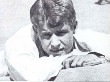 СЕРГЕЙ ЕСЕНИН Мы теперь уходим понемногу