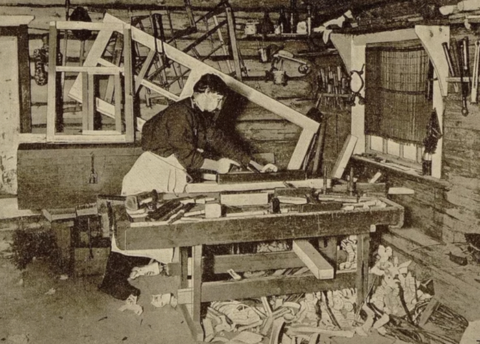 Производство оконных рам. Нижегородская губерния, село Владимирское Макарьевского уезда. 1896