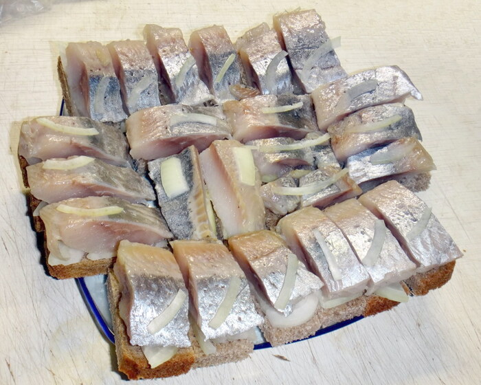 Надеюсь мне удалось поделиться с вами чуточкой тепла, в это промозглое время года)))