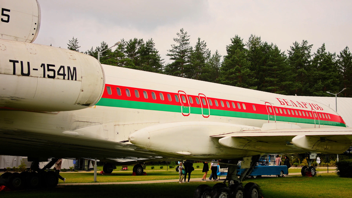  48 ,   37,5 ,  11,4 .