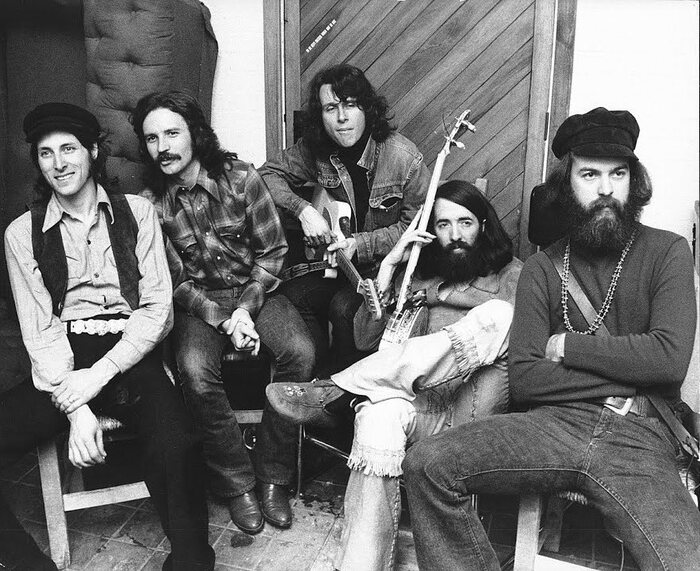 Nitty Gritty Dirt Band.