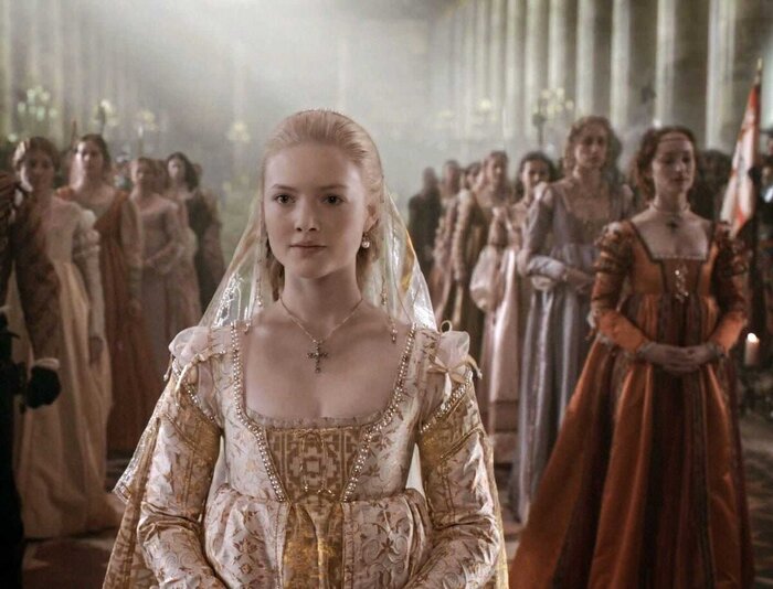 Лукреция Борджиа → Луцила (сериал "Борджиа")