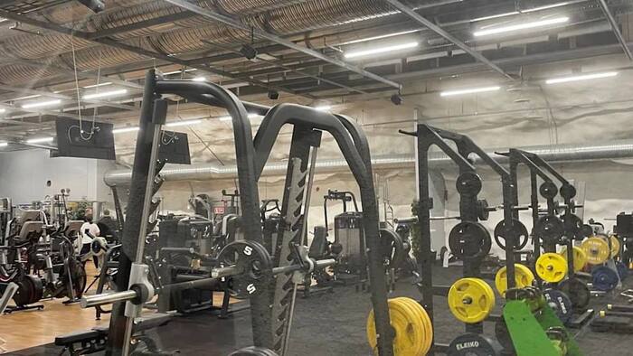     :  ,     ,              20           