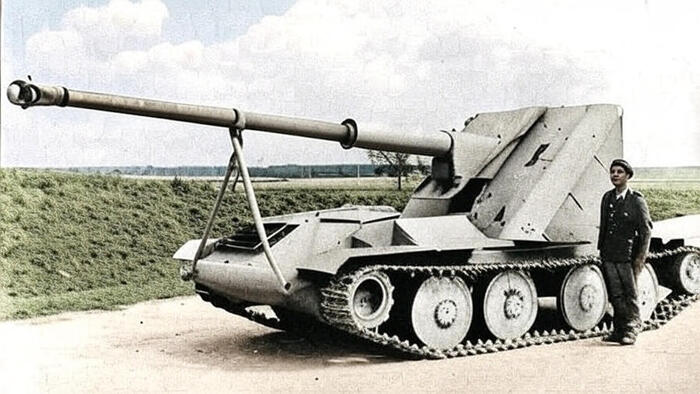 Ваффентрагер конструкции Ардельта на полигоне