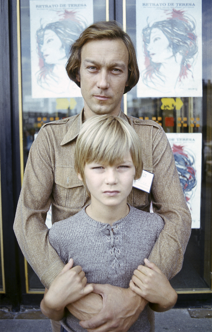 Олег Янковский с сыном Филиппом. 1979 год