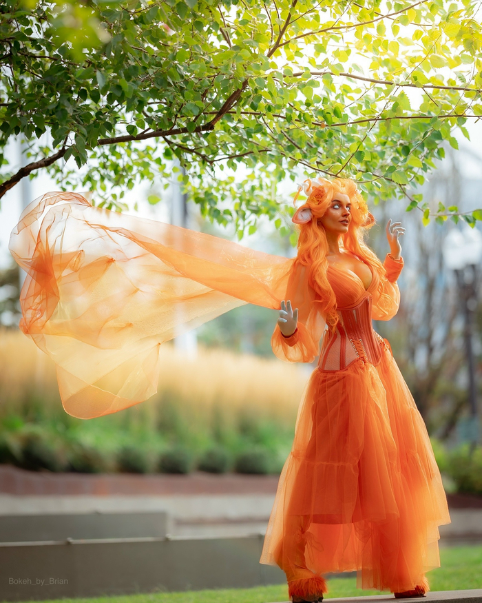 Леди Фирн Кэллоуэй, феекровная наследница Древнего Пламени - персонаж 3-ей кампании шоу Critical Role в косплее brookesmartt