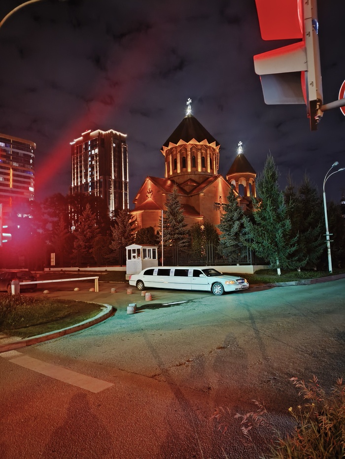 Ответ на пост «Просто хочу поделиться фотографией, которую у себя нашел а архиве»