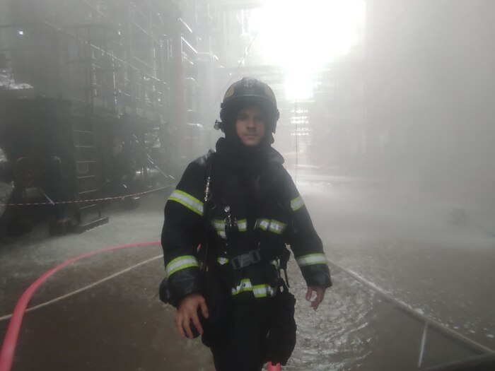  SuperSoronoros     ,      