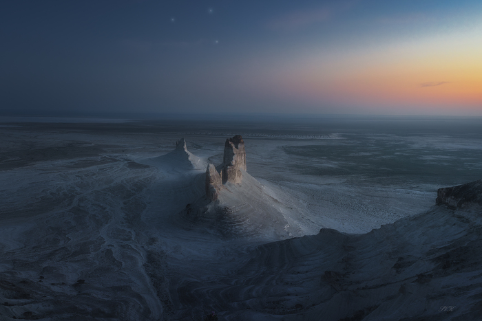 SONY ILCE-7RM3 Выдержка: 13 sec Диафрагма: f/11 Чувствительность: ISO 400 Фокусное расстояние: 24 mm Объектив: FE 24-70mm F2.8 GM