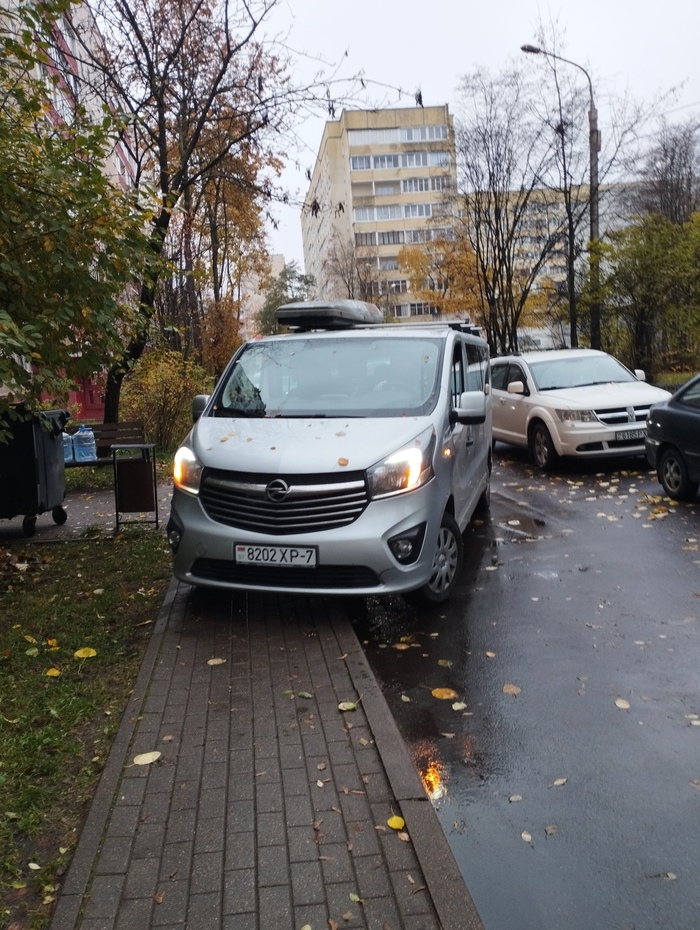 Ответ на пост «Просто хочу поделиться фотографией, которую у себя нашел а архиве»