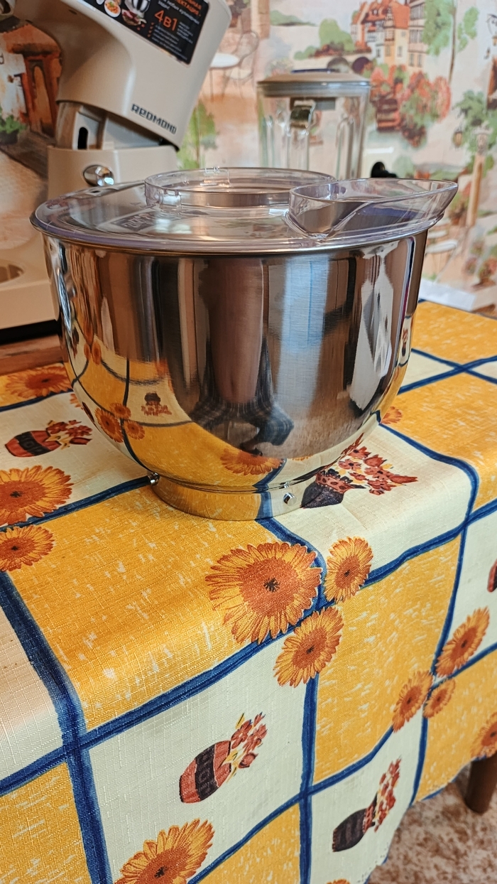 Нержавеющая сталь, не фольга, но и не 1 мм