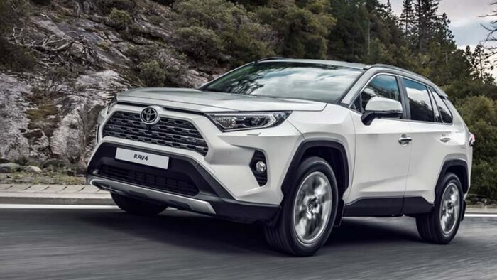 Почему всё больше людей заказывают машины из Кореи и Японии, а не ищут их в России