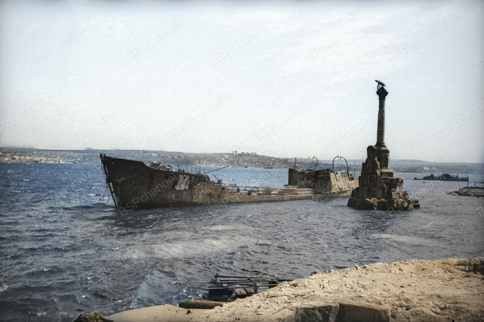 Фотограф: Евгений Халдей