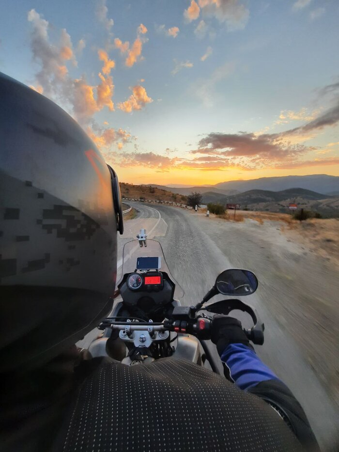 Уехал в закат