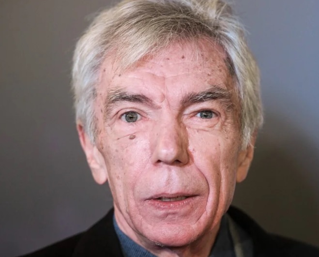 Скончался телеведущий Юрий Николаев