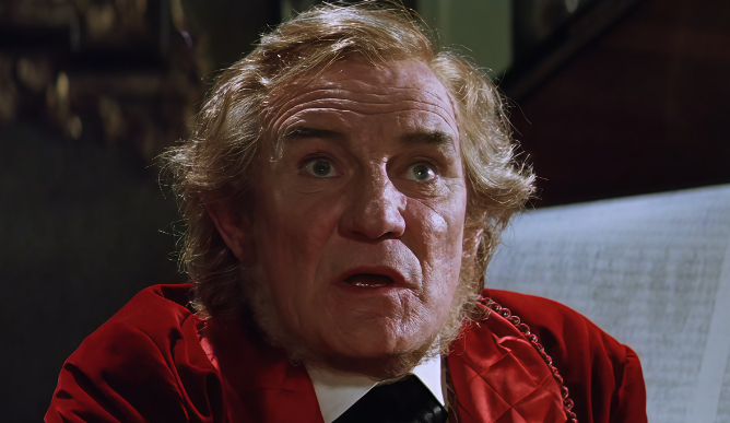 Последний в Первом из родов: Истинный король — Людвиг Баварский. Лишившийся рассудка потомок Лоэнгрина. Меценат Вагнера