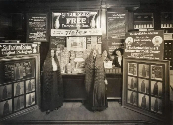 Сестры Сазерленд в одном из своих салонов. Сестры Сазерленд в одном из своих салонов.