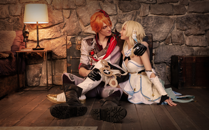 Косплей на Чилюмин (Люмин и Тарталья) из Genshin Impact