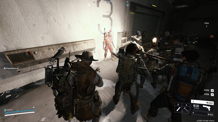 К этому бедолаге явно есть вопросы…Скриншот авторства <!--noindex--><a href="https://pikabu.ru/story/arc_raiders_vozmozhno_yeto_imenno_tot_samyiy_shuter_kotoryiy_ya_tak_davno_iskal_13450052?u=https%3A%2F%2Fsteamcommunity.com%2Fid%2Fsakura15947&t=https%3A%2F%2Fsteamcommunity.com%2Fid%2Fsakura15947&h=e80dcd8f4812614b60db65211d9389b330f0c610" title="https://steamcommunity.com/id/sakura15947" target="_blank" rel="nofollow noopener">https://steamcommunity.com/id/sakura15947</a><!--/noindex-->