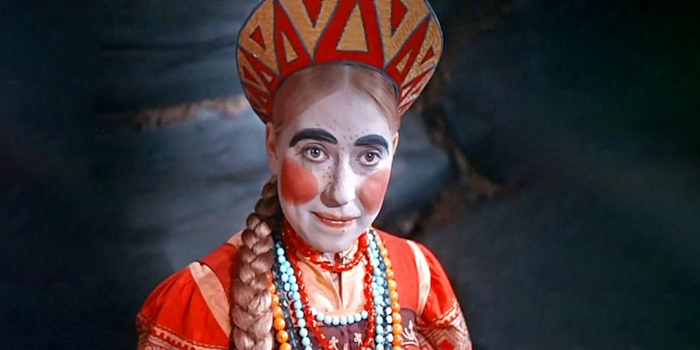 Инна Чурикова в образе Марфуши