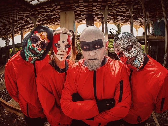 HAMATOM &amp; DOMINUM    METAL CHRISTMAS! (-madmaxstar)    *We Wish You a Metal Christmas* 2025 