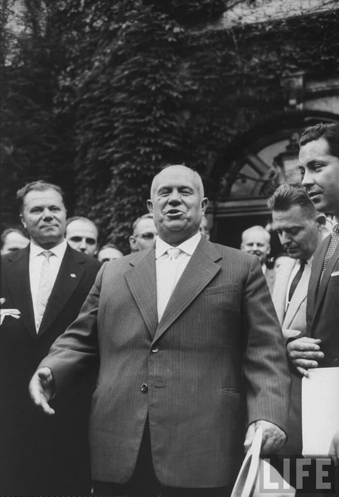 Никита Хрущев во время своего визита в Организацию Объединенных Наций.