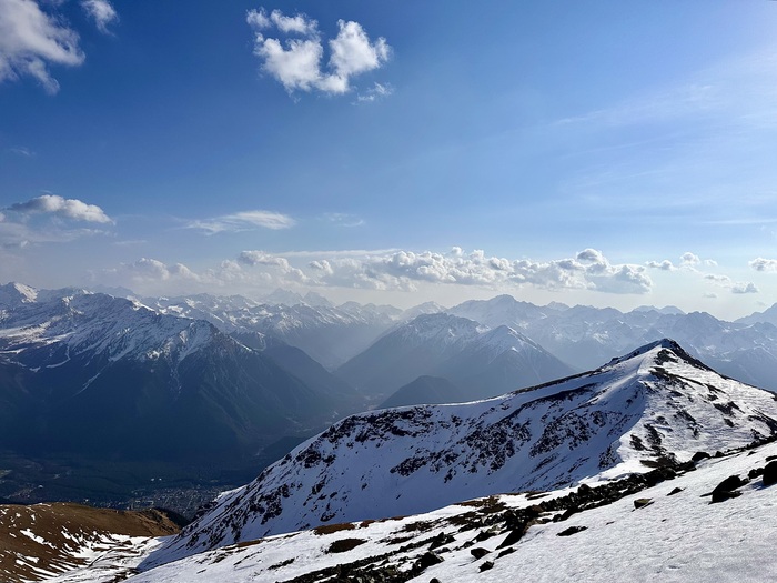   (3073 ),    -Ҹ (3180 )