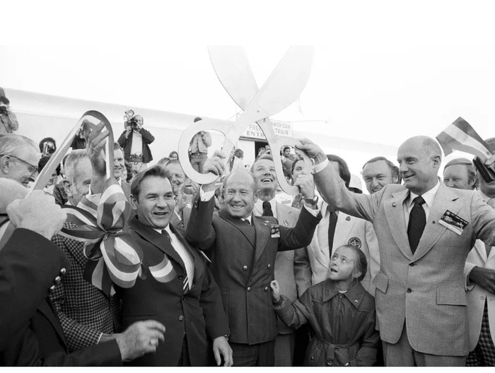               :       ,     ( ).  1975 .  / Getty Images