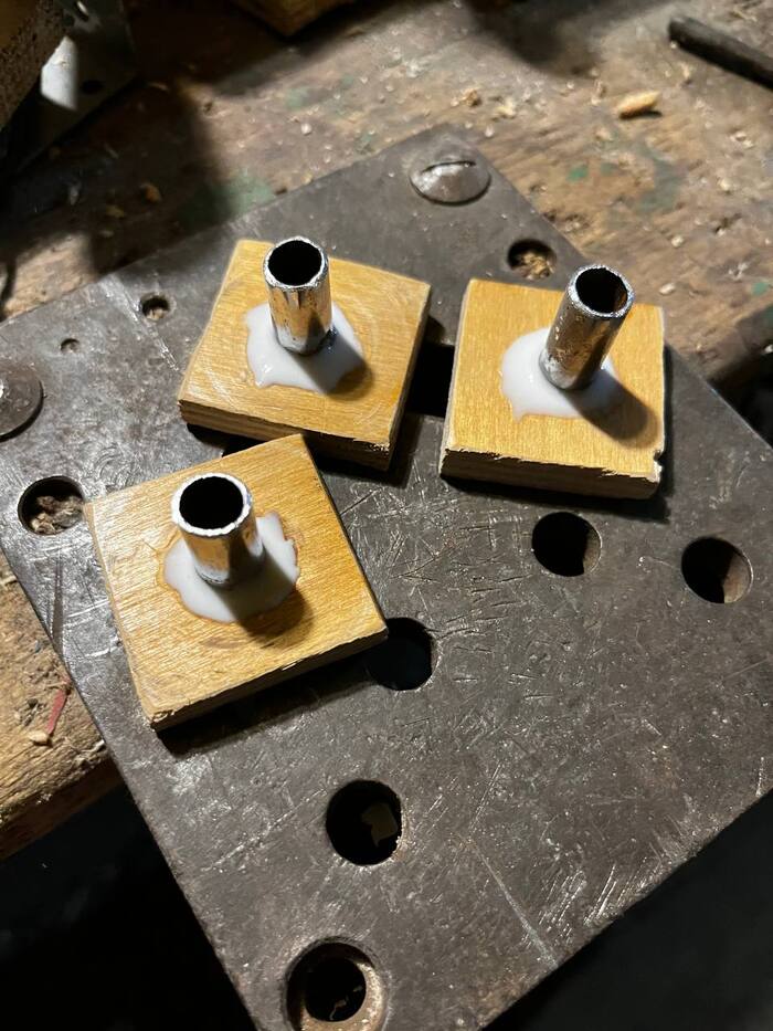 Нижние торцы трубы