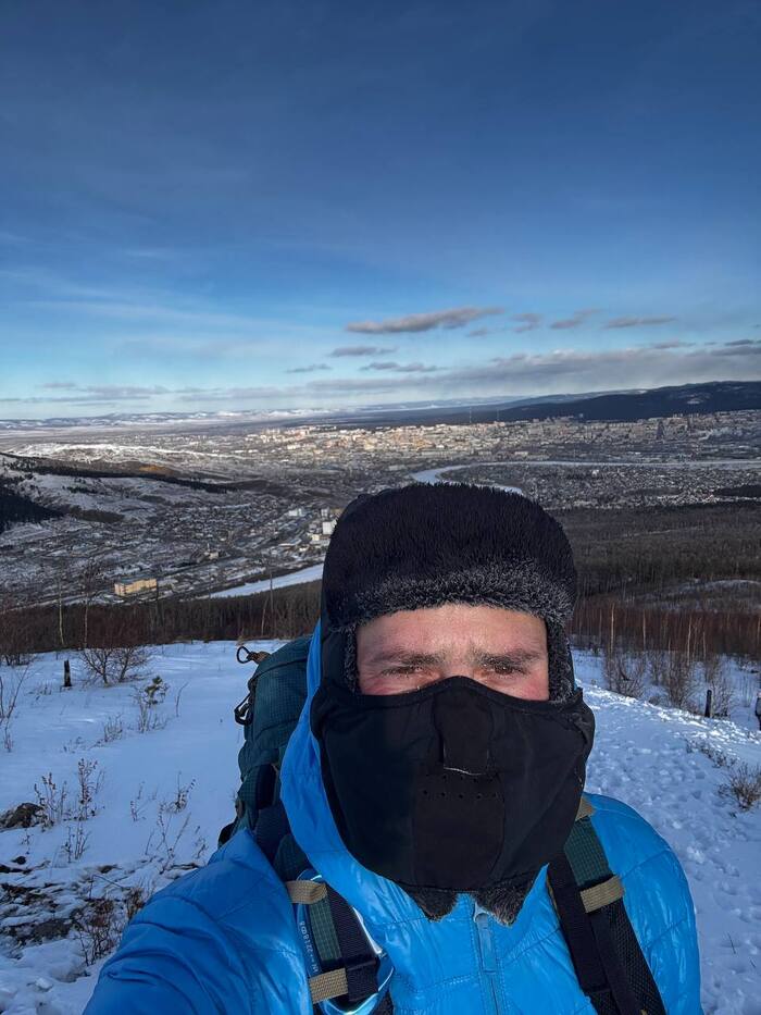 Тестирую зимнюю шапку с маской компании Bask