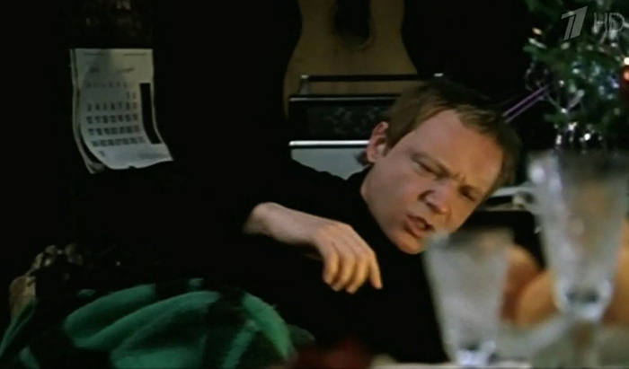 Взрослые люди с серьёзными лицами выдают кринж про удачный брак, про сварщиков, высшее образование и тд