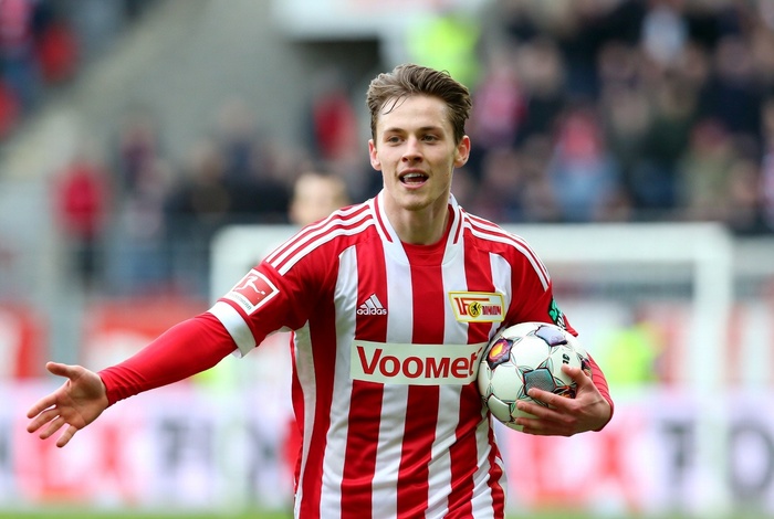 *Изображение в этой статье создано с помощью искусственного интеллекта (AI) с последующей обработкой в Photoshop.