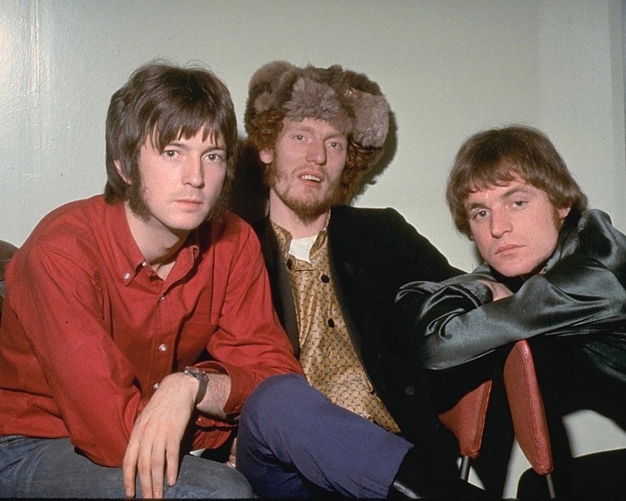 Cream, 1966. Как всегда, самым нормальным выглядит басист.
