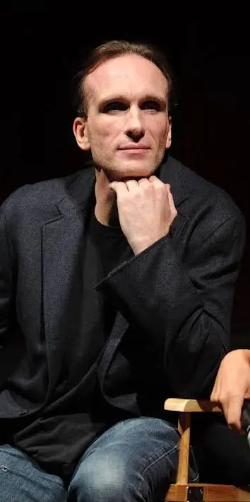 Земля пухом 🙏 хороший был очаровательный злодей! Oct 8 1965 - Dec 12 2025