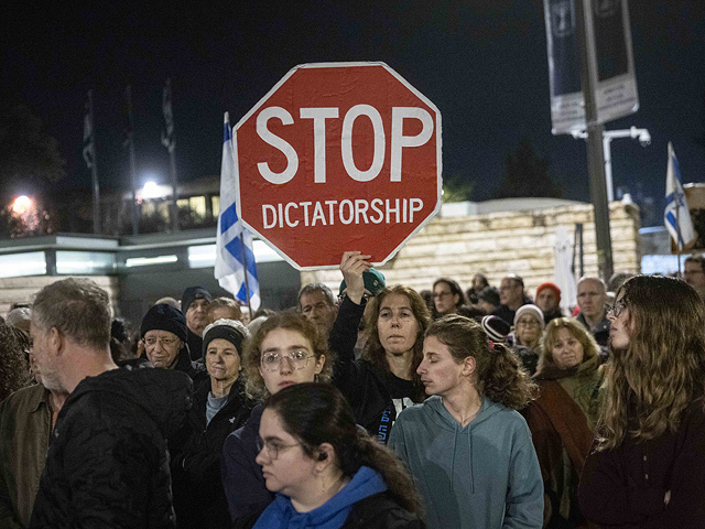 � ����-����� � ���������� ���������� ������������� ��������������������� �������