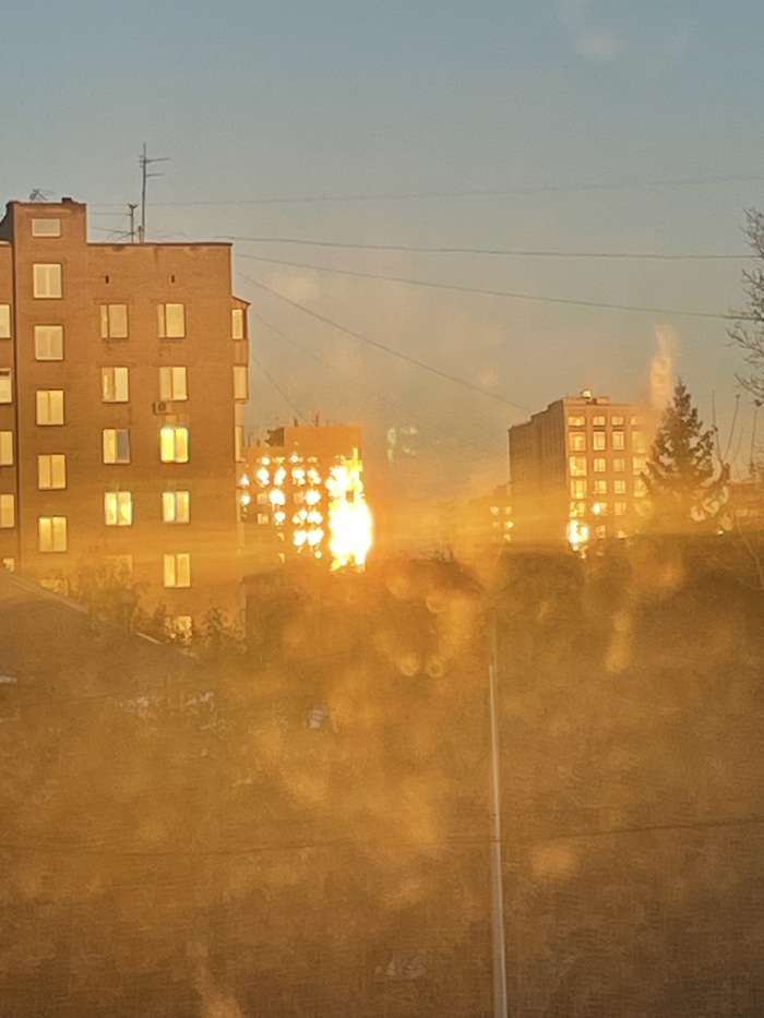 Даже не один кадр, а два :3