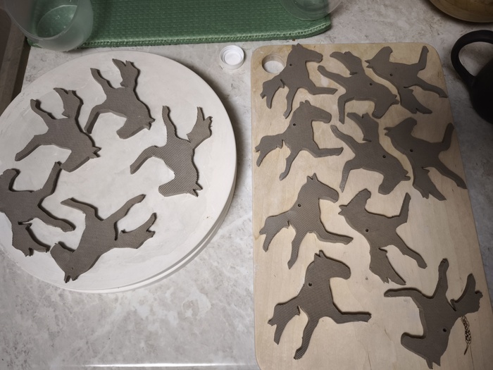 Сушатся, а потом отправятся в печку.