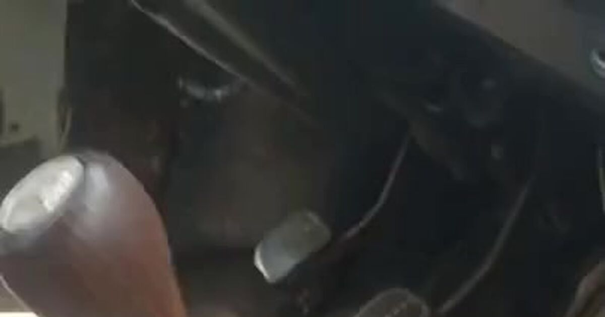 Bottom))))))) - Auto, VAZ-2105, Rust, Floor, Voice-over laughter, Video, Vertical video, Short videos