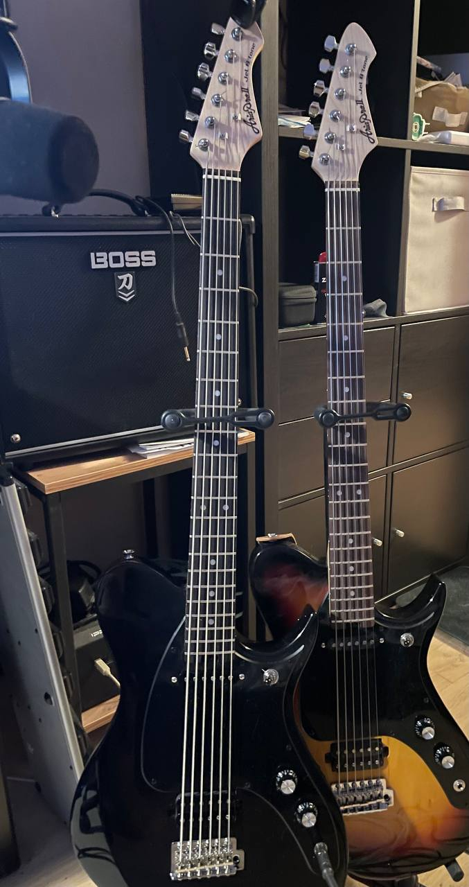 (������� � ������� ����� ���������� 24-84 � 14-68, �����-�������, � ����������� ���� ��������)