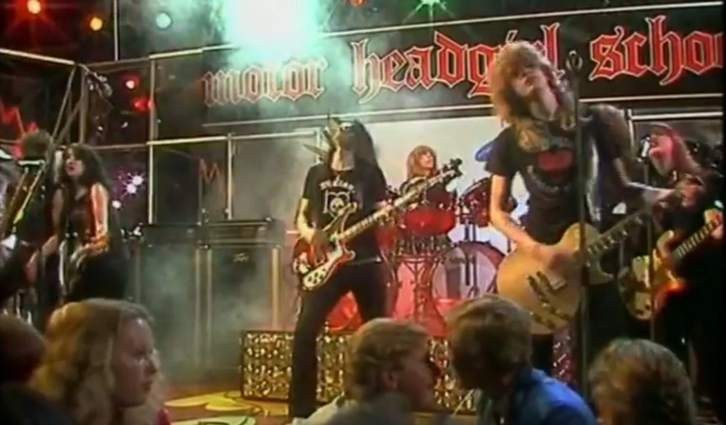 MOTORHEAD & GIRLSCHOOL на LIVE Top Of The Pops 1981 года *Please Don’t Touch* REMASTER 4K - Рок, Хард-Рок, Motorhead, Англия, Видео, YouTube