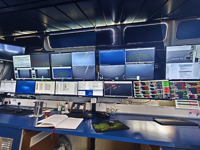 ����� �� ���� ���������� �����������������. � ��� �������� ���� ������� �����, �������?�