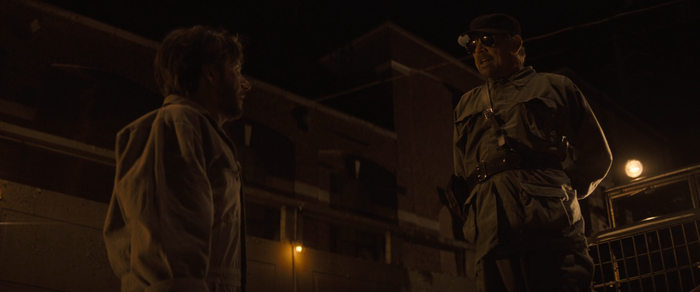 Тоталитарный тоталитаризм тоталитарно подавляет свободомыслящих граждан