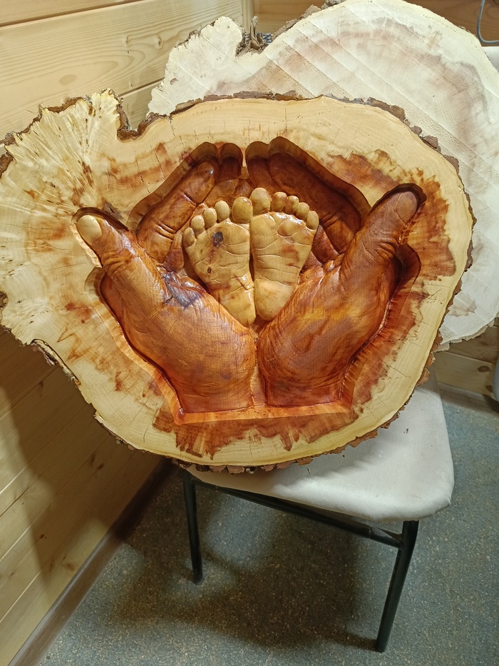 Не утерпел и сегодня с утра кинулся делать супруге вторую картину на НГ